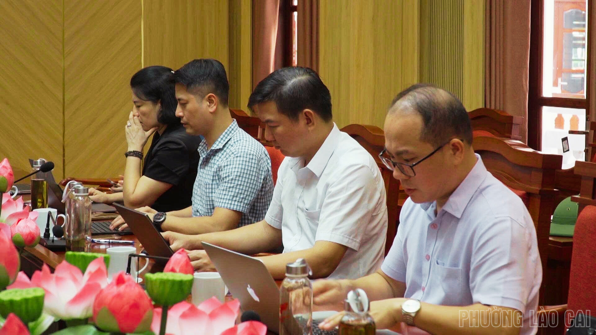 anh tin bai